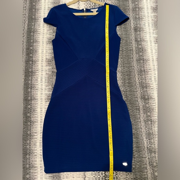Guess Bodycon Dress XS - Picture 4 of 5